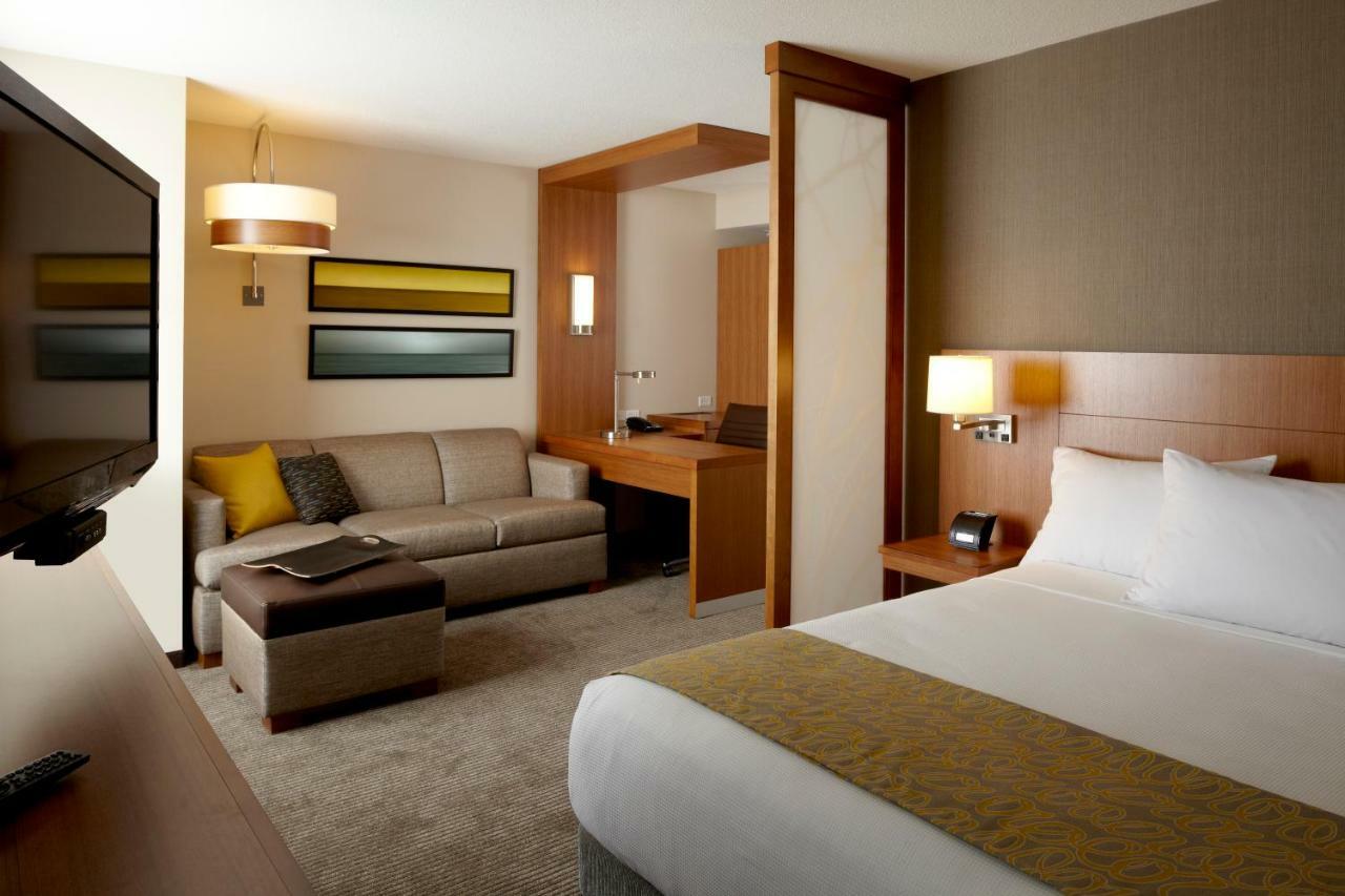 Hyatt Place Airport 3*