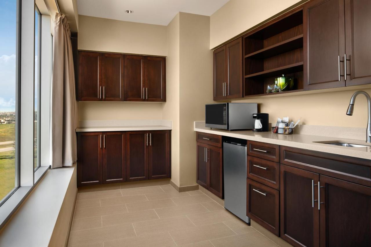Hyatt Place Airport 3* Calgary
